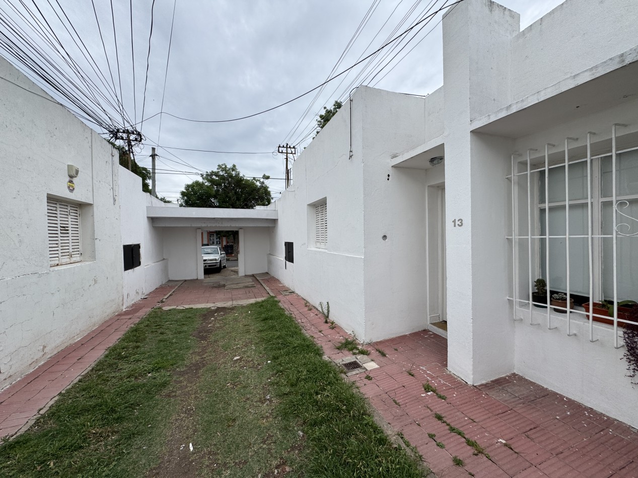 ALQUILER - 2 DORMITORIOS CON PATIO PARANA