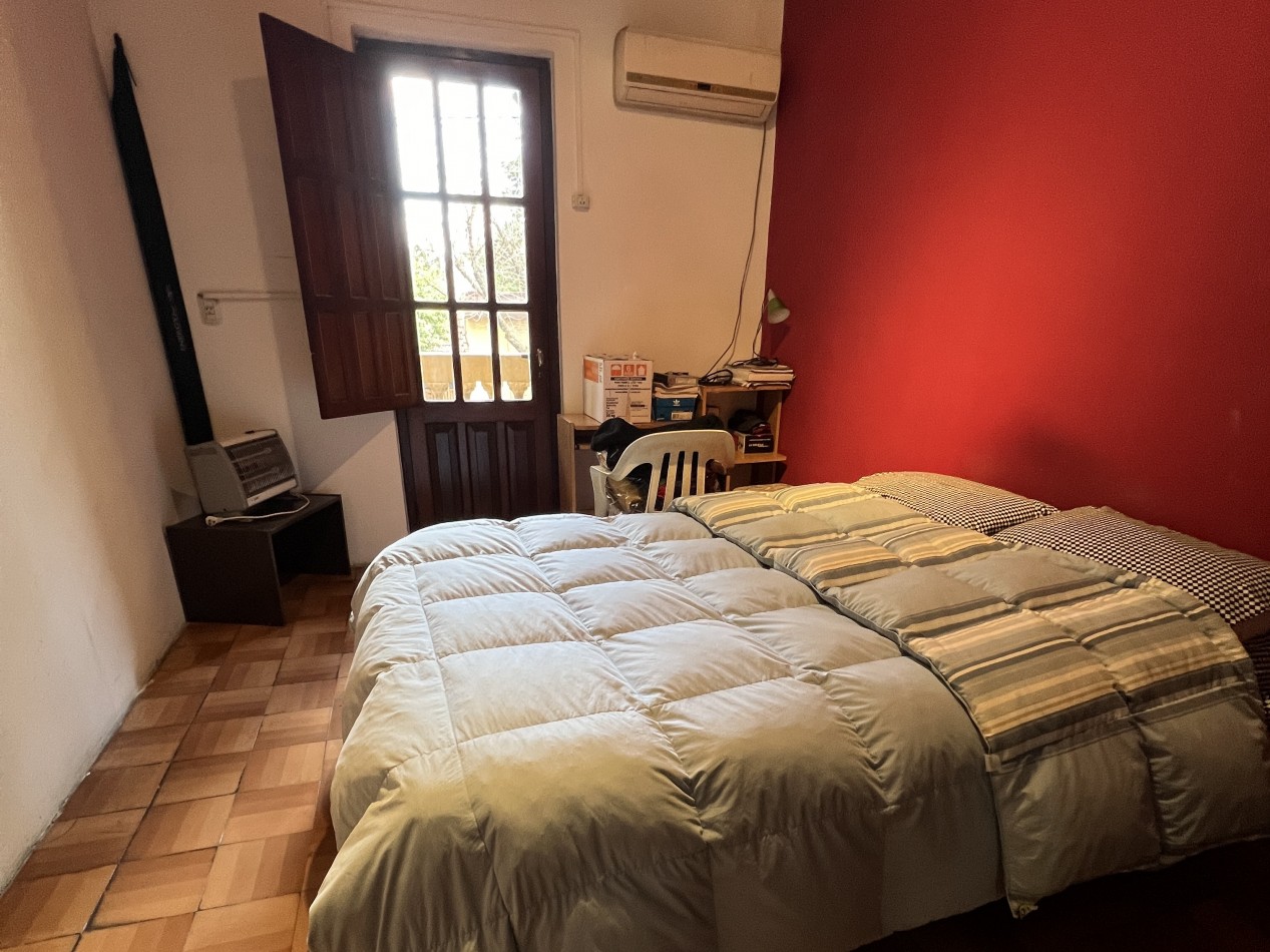 Casa en venta en zona centrica de Parana - Amplio terreno, pileta, quincho y excelente ubicacion