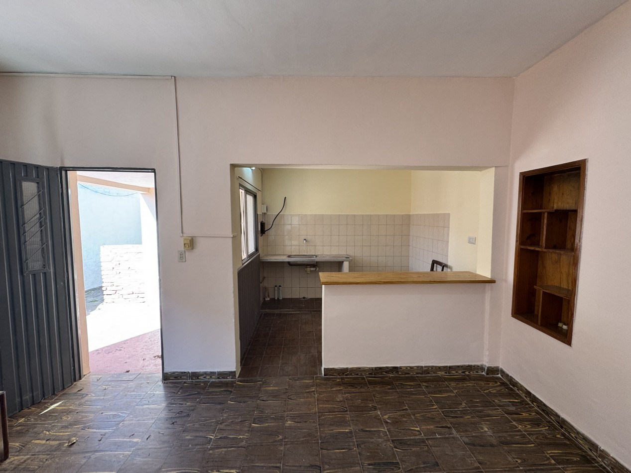 Casa en venta en zona Don Bosco y Diaz Velez - Dos viviendas ideales para familia e inversion