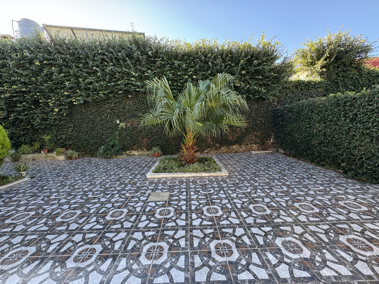 Casa en venta en zona Garrigo y Miguel David Parana - Dos plantas, potencial de ampliacion y todos los servicios 