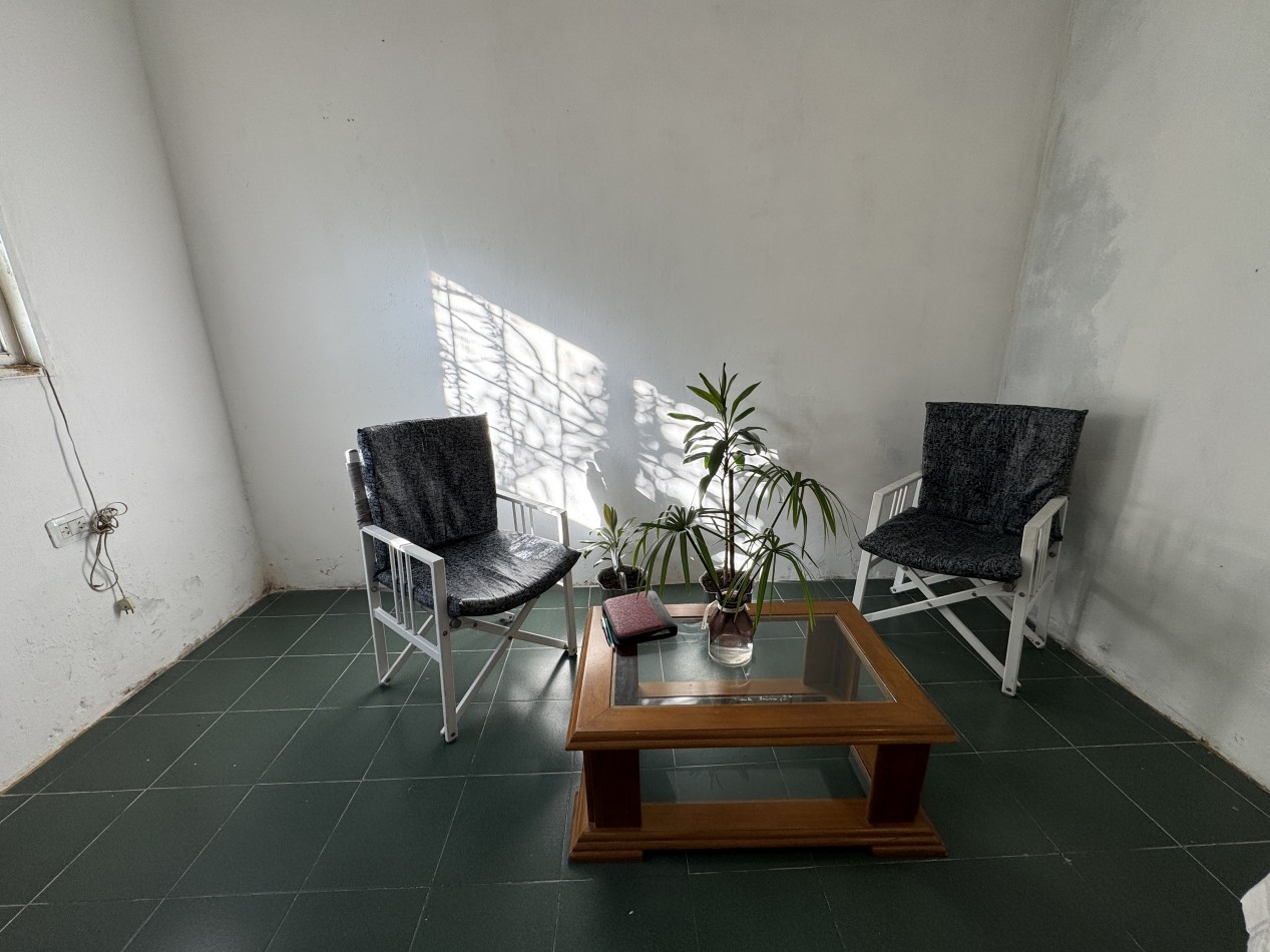 Casa en venta en zona Garrigo y Miguel David Parana - Dos plantas, potencial de ampliacion y todos los servicios 