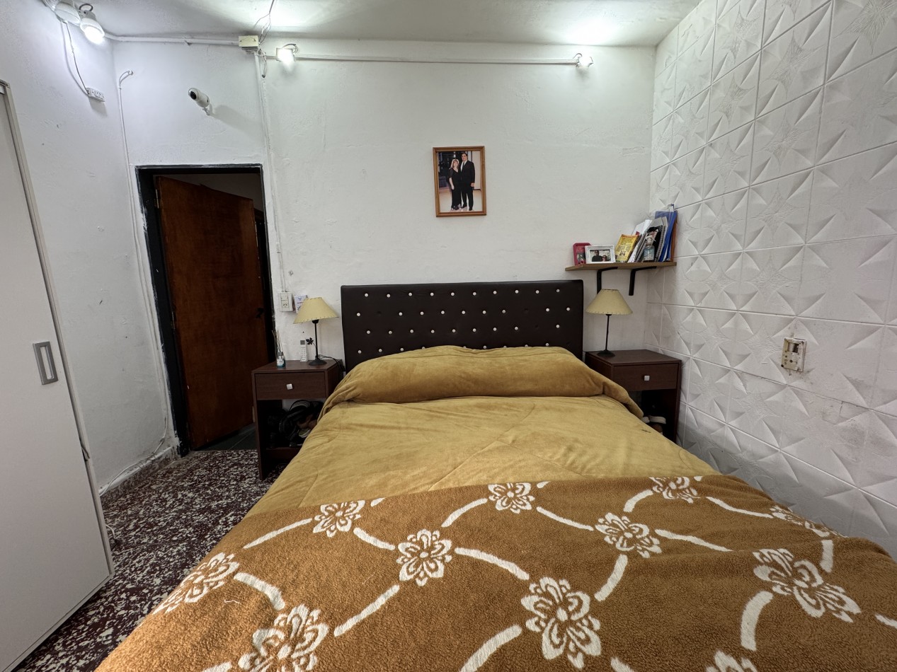 Casa en venta en zona Garrigo y Miguel David Parana - Dos plantas, potencial de ampliacion y todos los servicios 