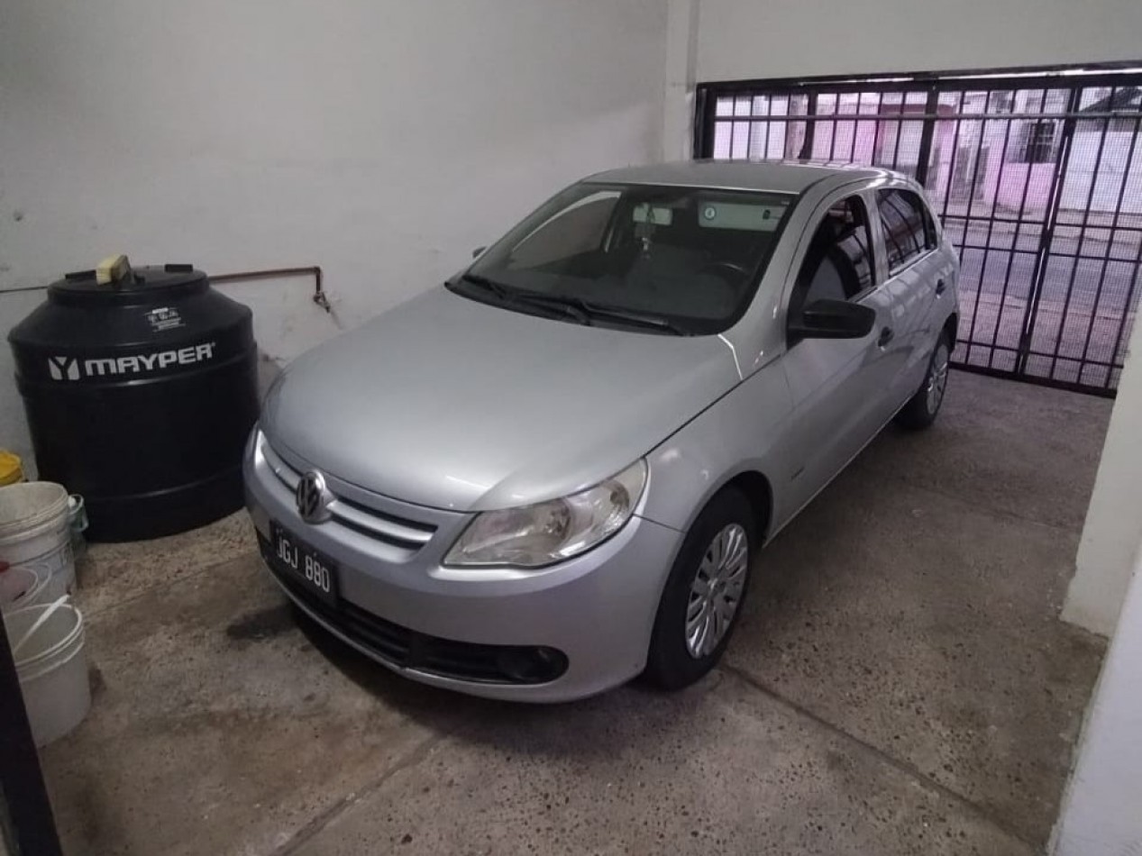 Casa en venta 2 dormitorios con patio y cochera en Parana - Excelente ubicacion