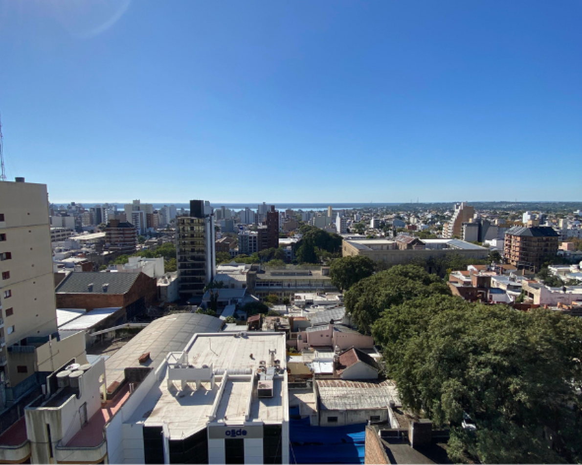 DEPARTAMENTO EN VENTA DE DOS DORMITORIOS + COCHERA.