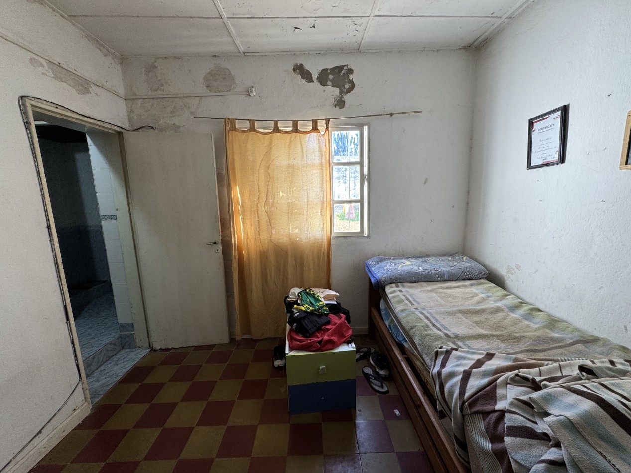 CASA EN VENTA DE 2 DORMITORIOS 