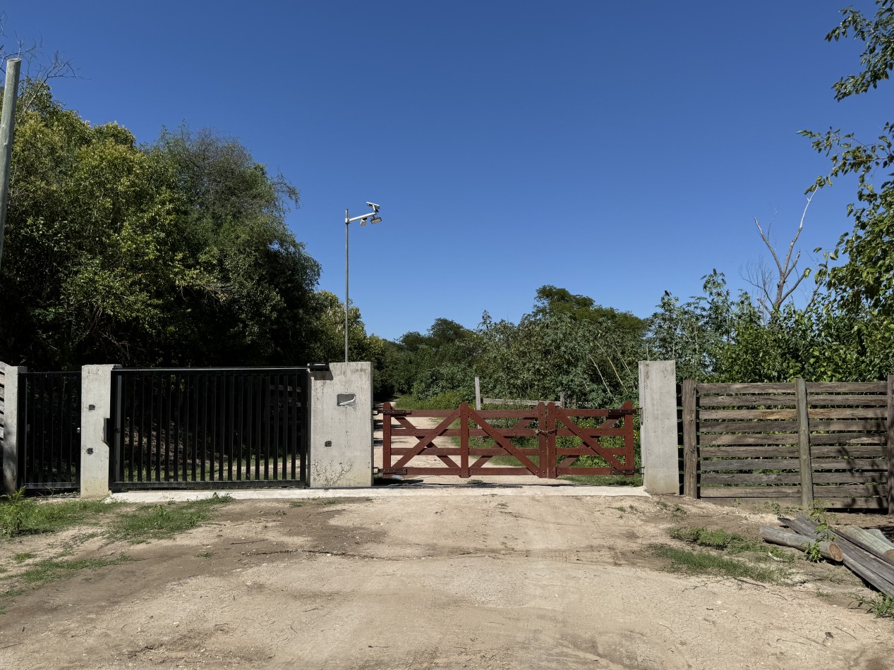 SE VENDE CASA QUINTA A ESTRENAR