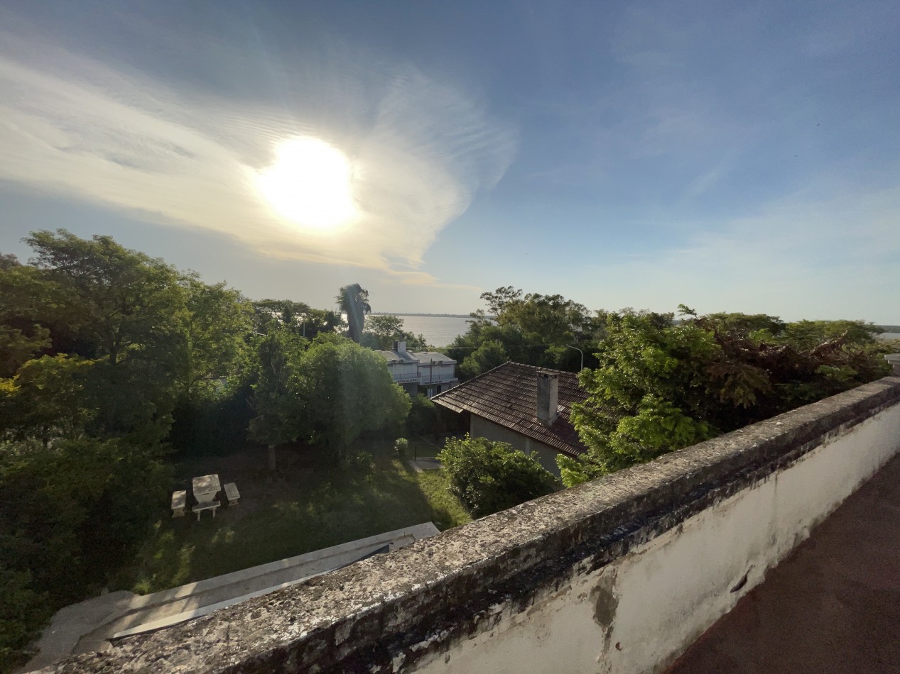 SE VENDE CASA QUINTA CON VISTA AL RIO EN VILLA URQUIZA 