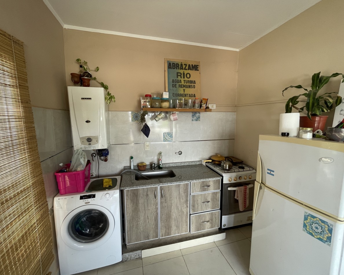 Departamento en alquiler de 1 dormitorio en 2° piso por escaleras