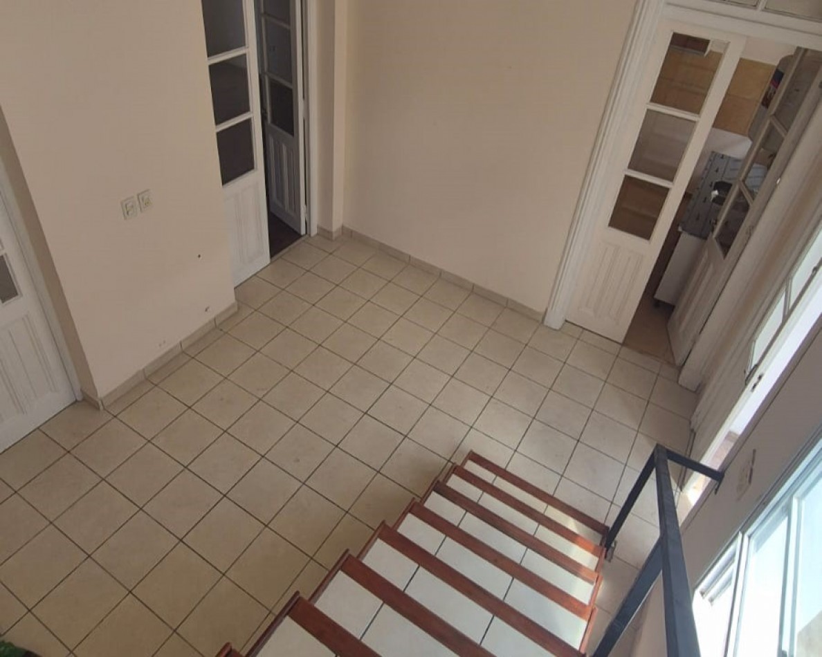 Se alquila departamento de 2 dormitorios en el centro de Parana 