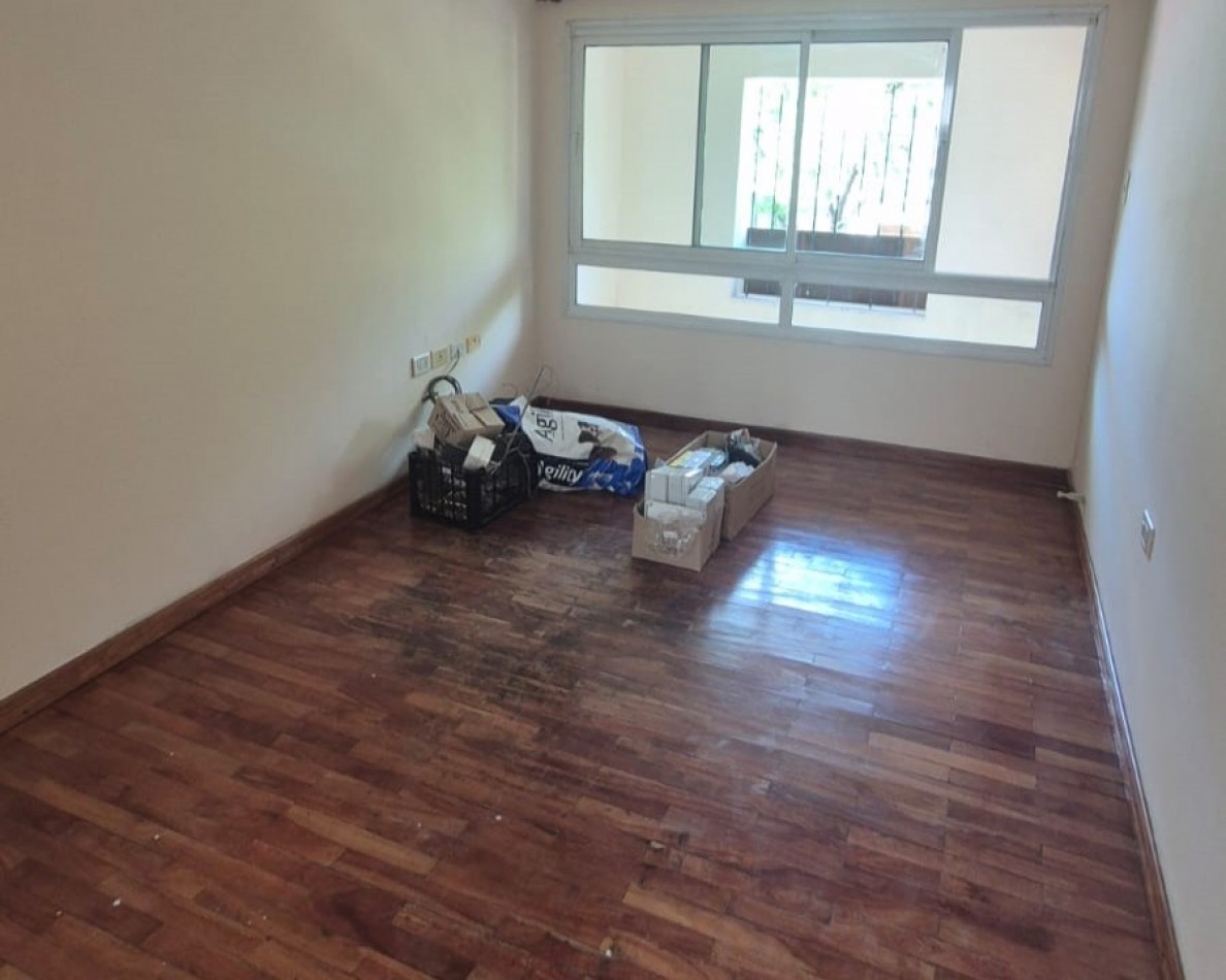 Se alquila departamento de 2 dormitorios en el centro de Parana 