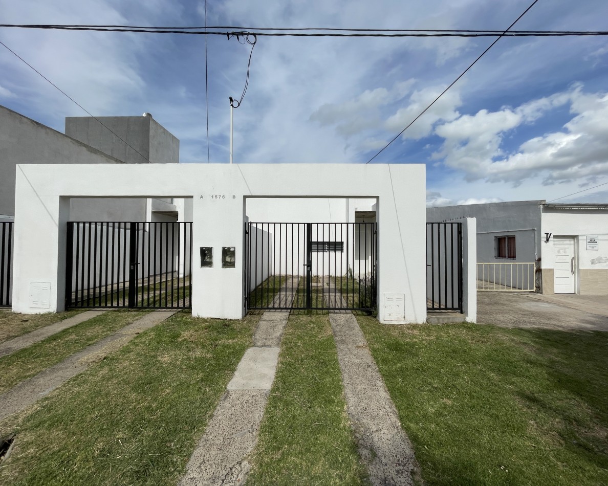 Casa de 2 dormitorios en alquiler en calle Roque Saenz Peña 1576 