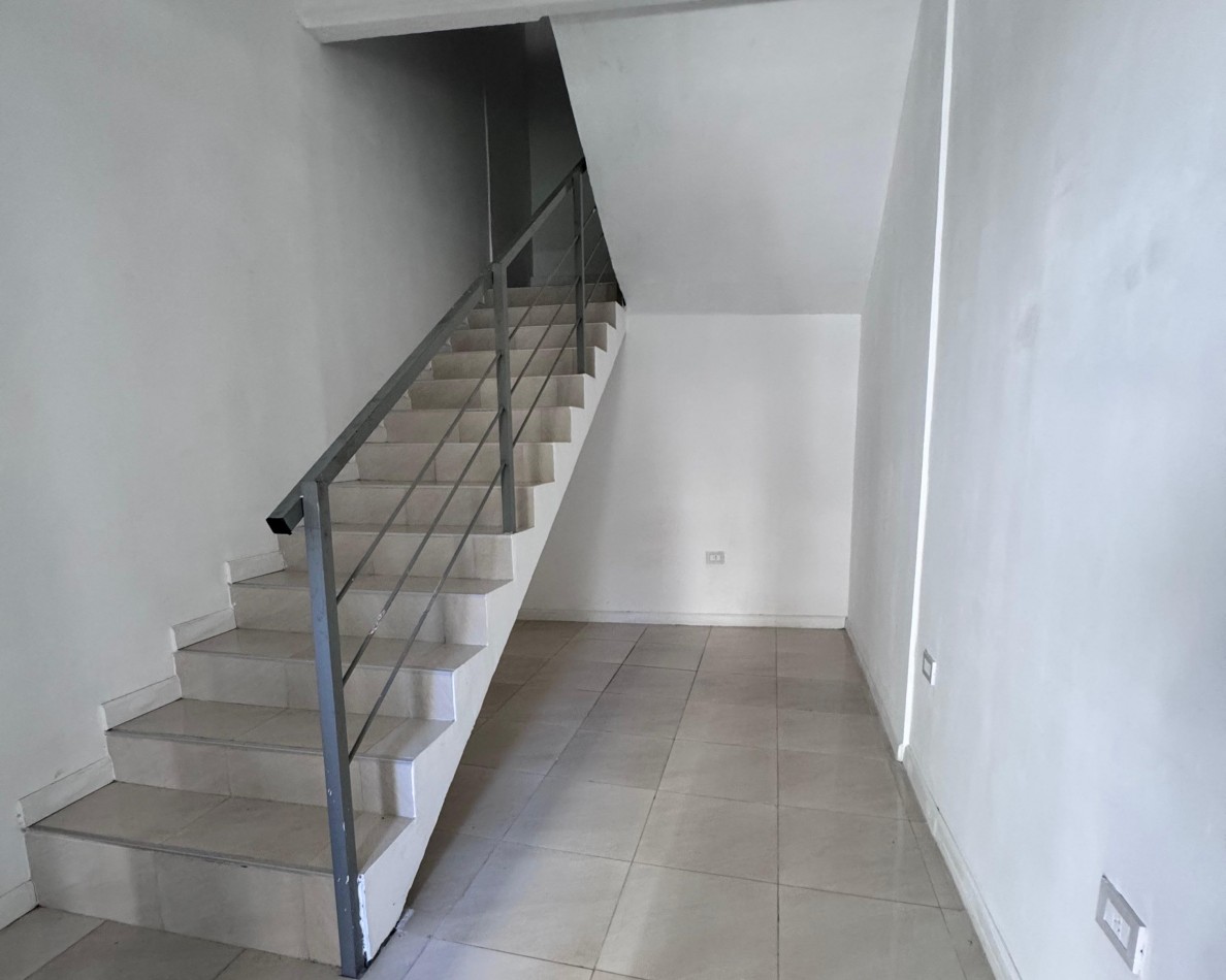 Local comercial en alquiler en zona Parque Urquiza.