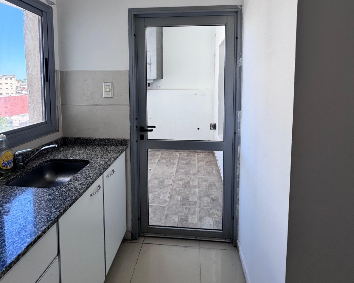 Departamento de 2 dormitorios + cochera en alquiler en calle Santa Cruz 144