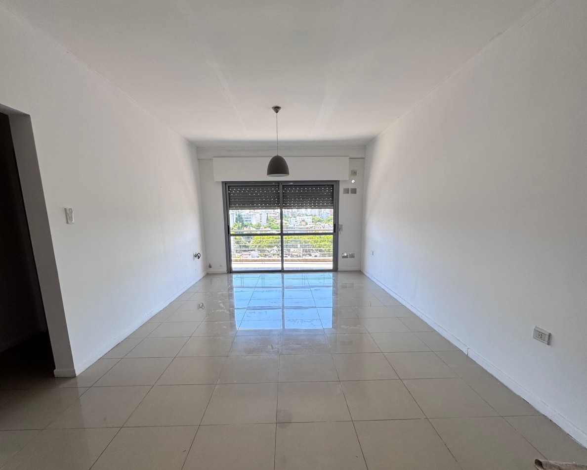 Departamento de 2 dormitorios + cochera en alquiler en calle Santa Cruz 144