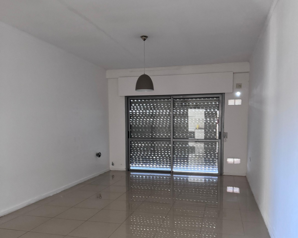 Departamento de 2 dormitorios + cochera en alquiler en calle Santa Cruz 144