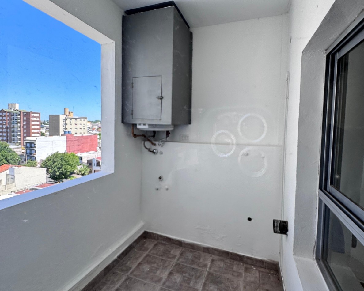 Departamento de 2 dormitorios + cochera en alquiler en calle Santa Cruz 144