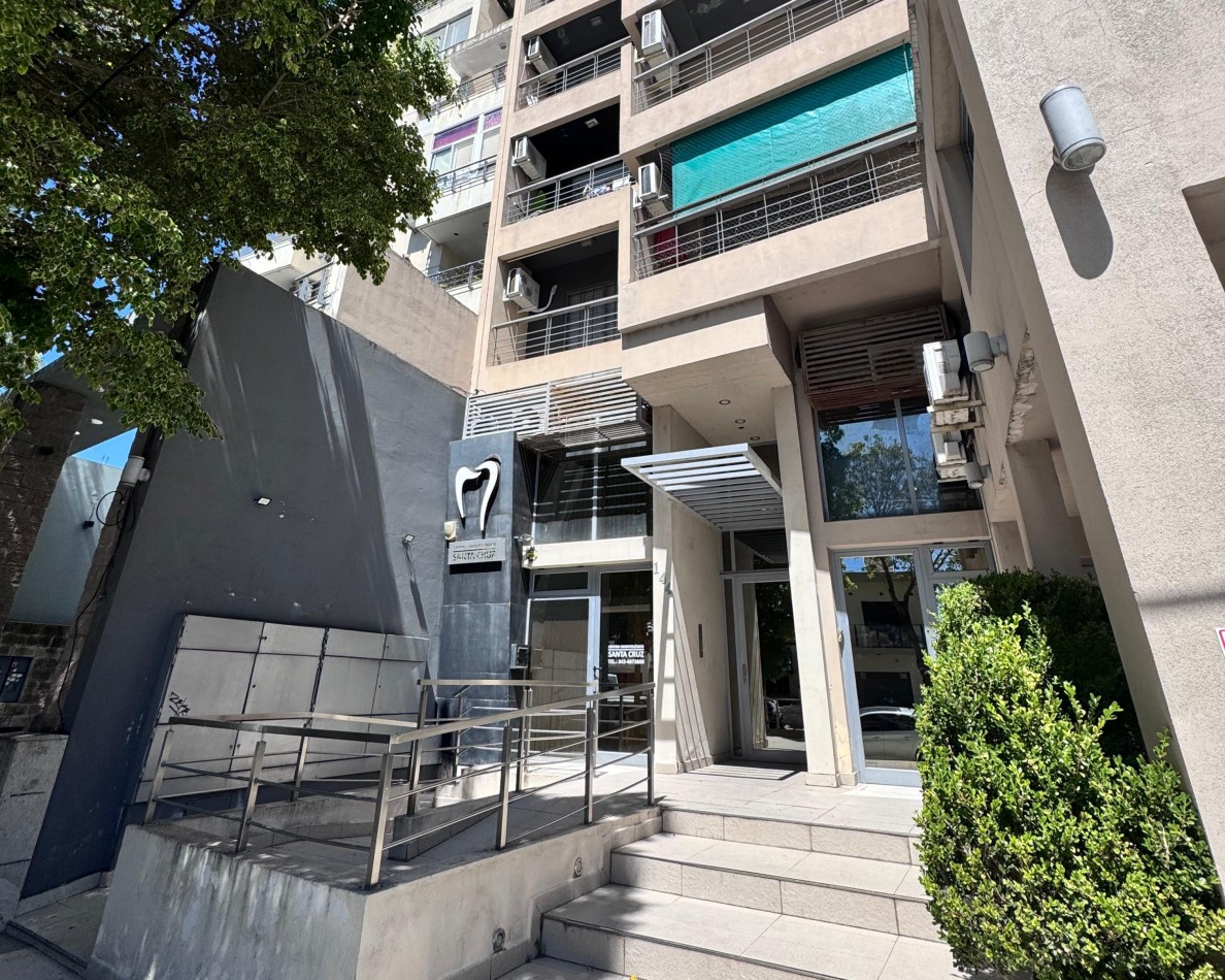 Departamento de 2 dormitorios + cochera en alquiler en calle Santa Cruz 144