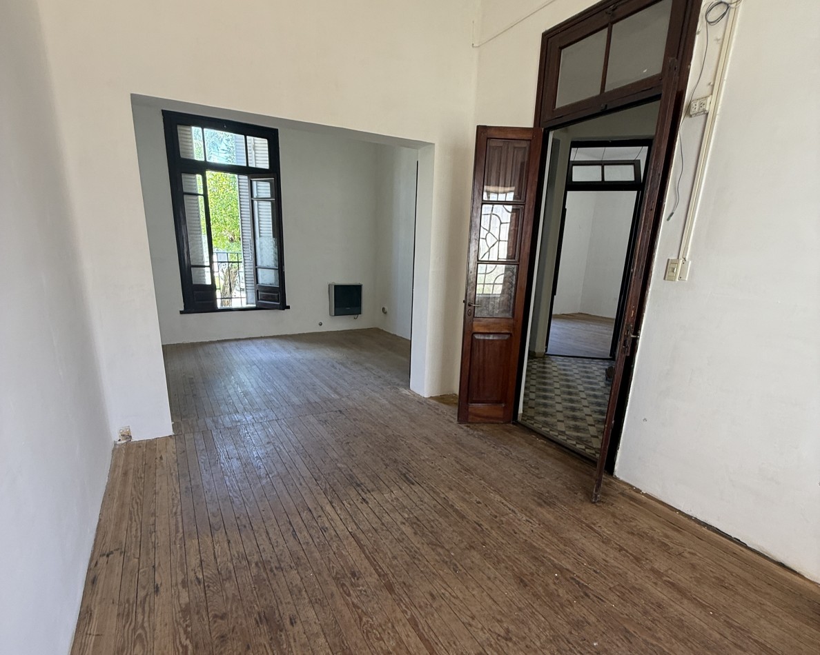 Gran casa en alquiler en calle Victoria 283 - Zona Parque Urquiza-