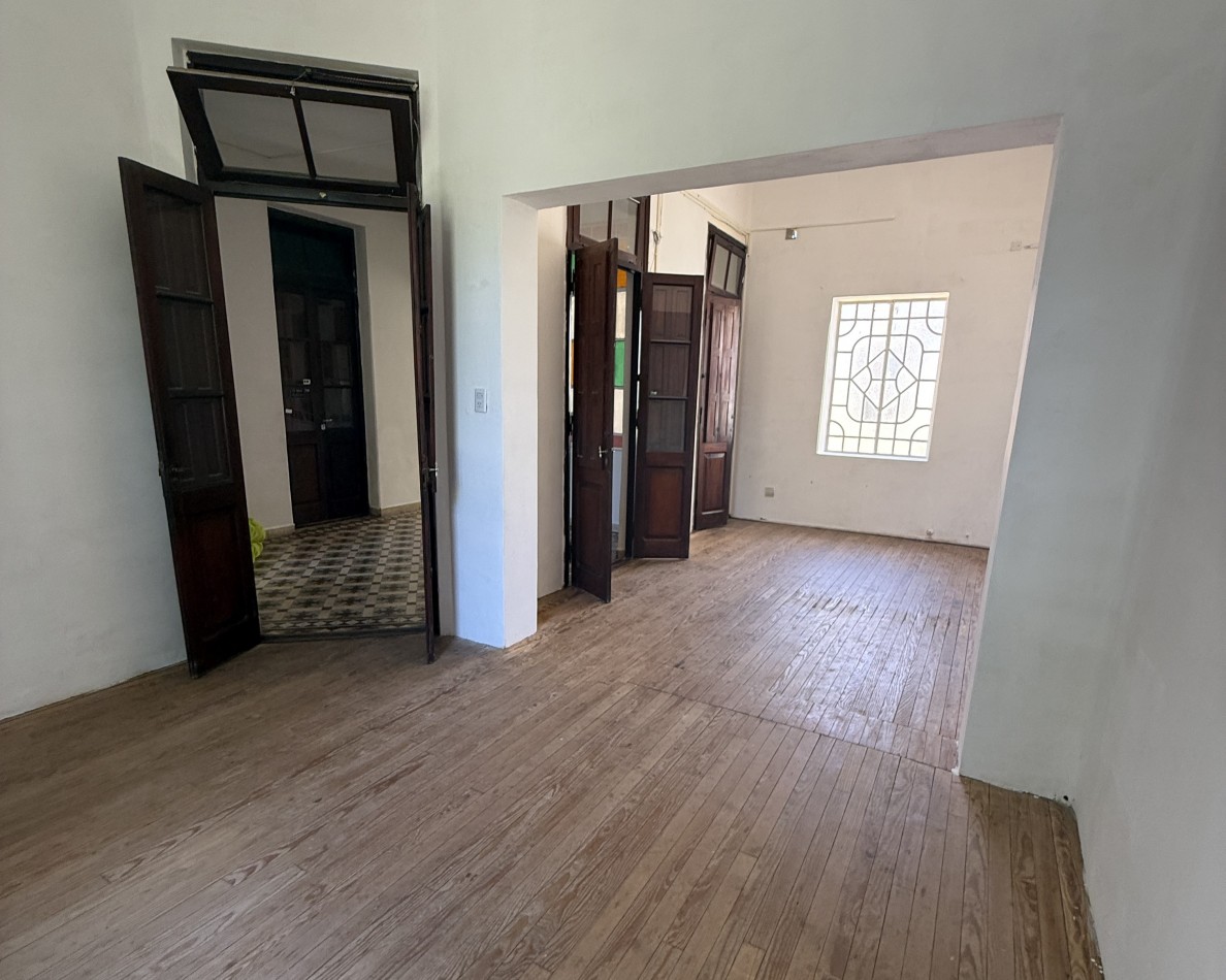Gran casa en alquiler en calle Victoria 283 - Zona Parque Urquiza-
