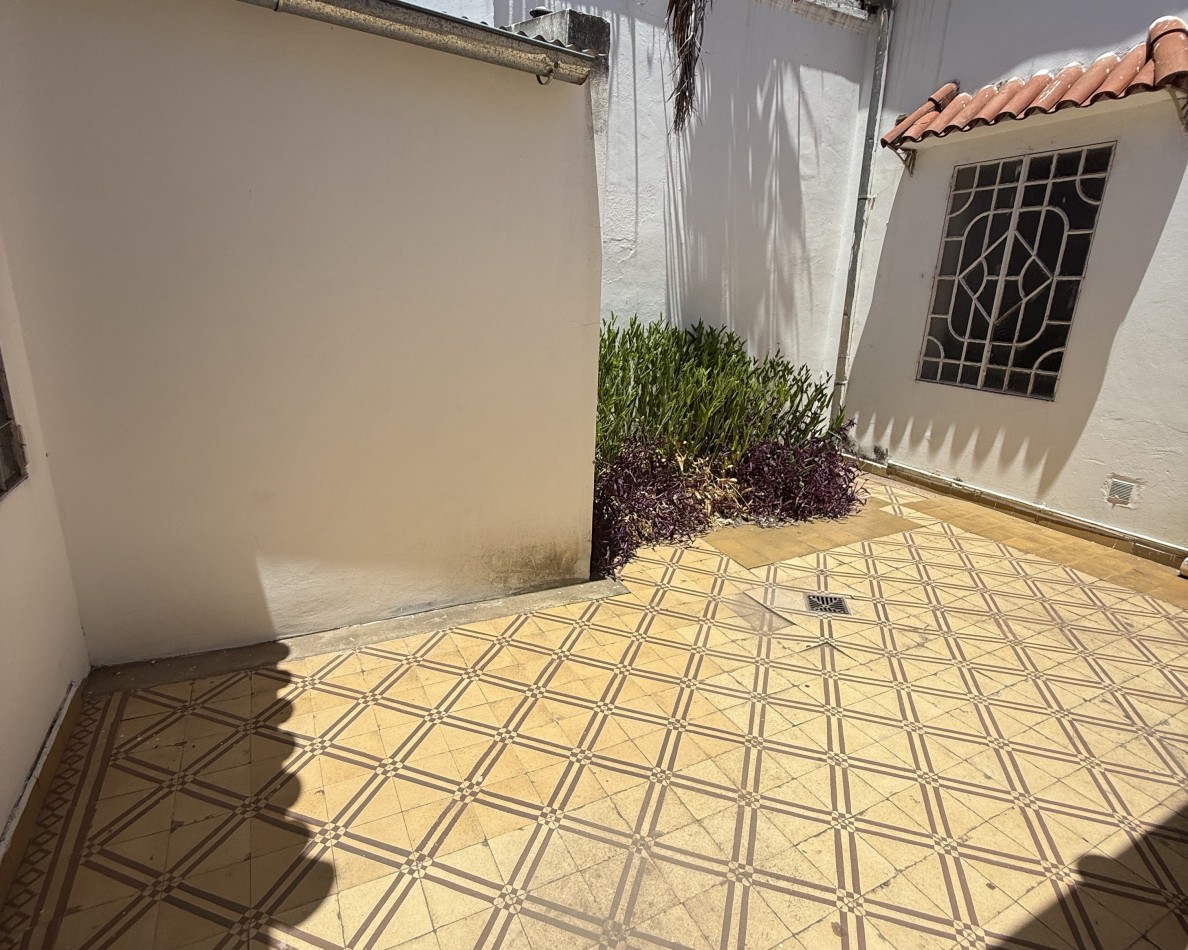 Gran casa en alquiler en calle Victoria 283 - Zona Parque Urquiza-