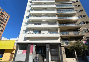 DEPARTAMENTO EN VENTA DE DOS DORMITORIOS + COCHERA.