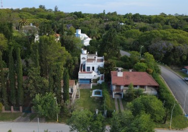SE VENDE CASA QUINTA CON VISTA AL RIO EN VILLA URQUIZA 